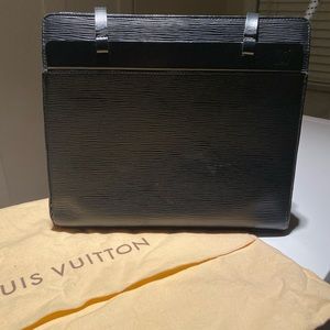 Authentic Vintage Louis Vuitton Epi Croisette PM
